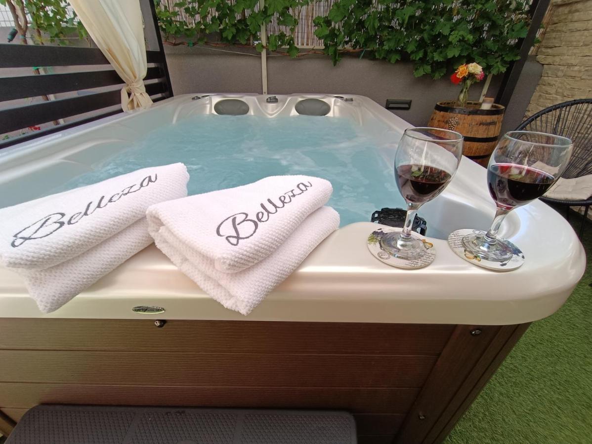 Apartment Belleza With Private Jacuzzi Zadar Dış mekan fotoğraf